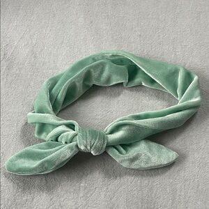 Elegant Green Velvet Headband